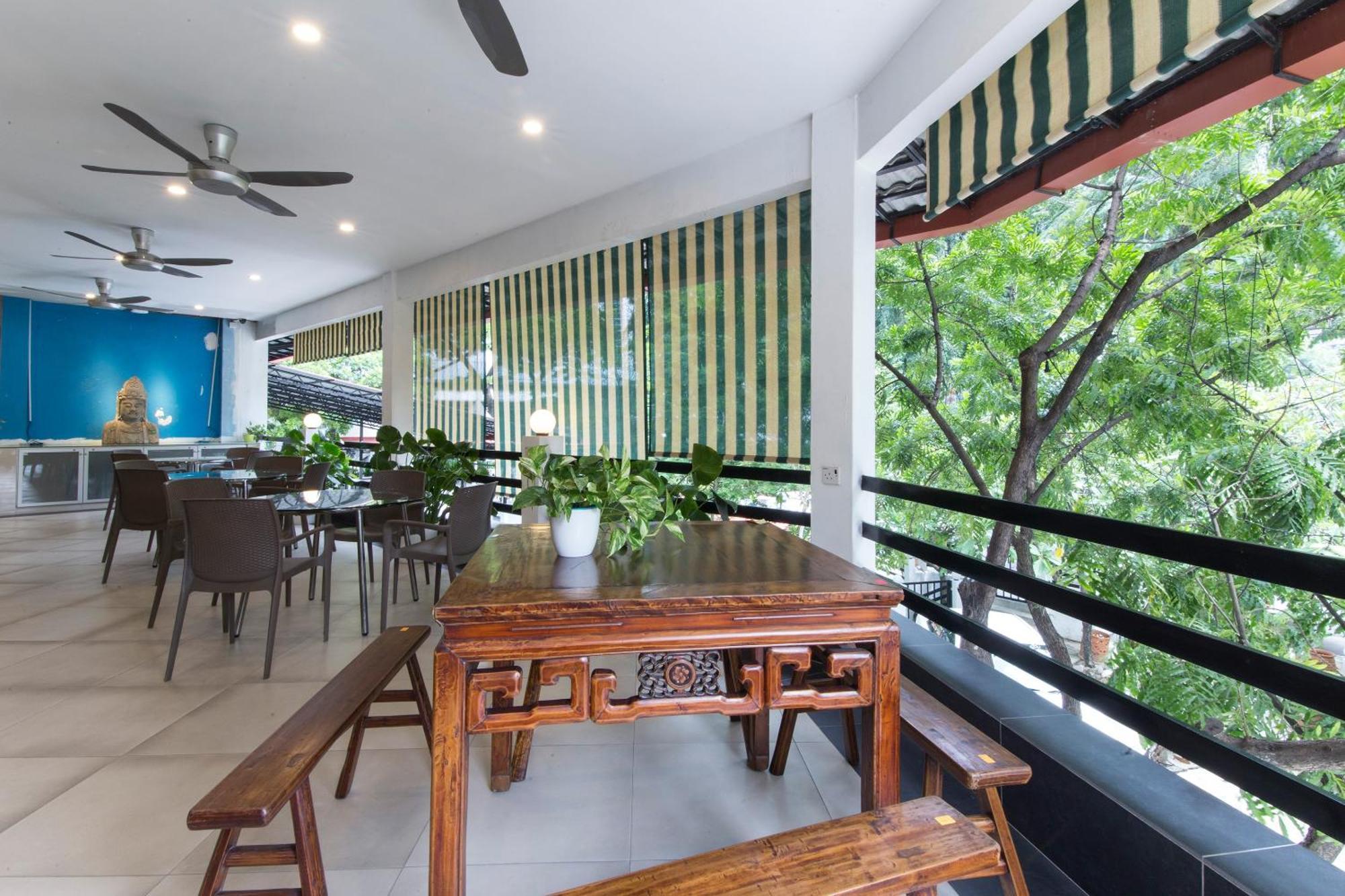 Lodge Paradize Hotel Kuala Lumpur Exterior photo